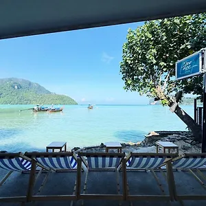 Dee Dee Sea Front Ko Phi Phi
